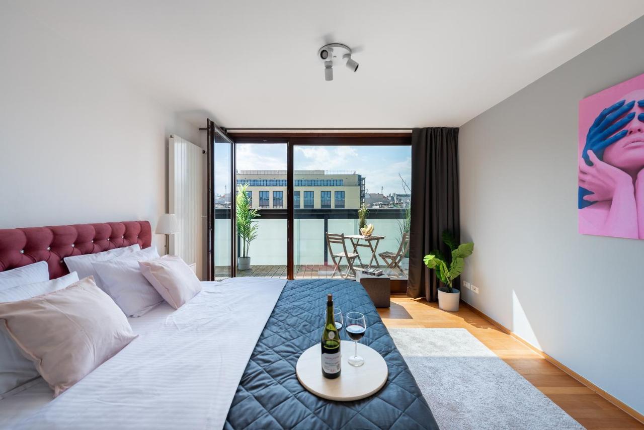 Apartment With 4 Bedrooms Praga Exterior foto